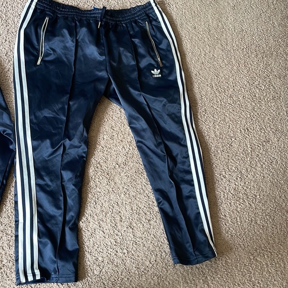 Adidas Original navy blue crop pant tracksuit xL - Picture 3 of 5